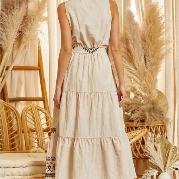 Savanna Jane Embroidery Bohemian Cream Maxi Dress - Picture 2 of 3